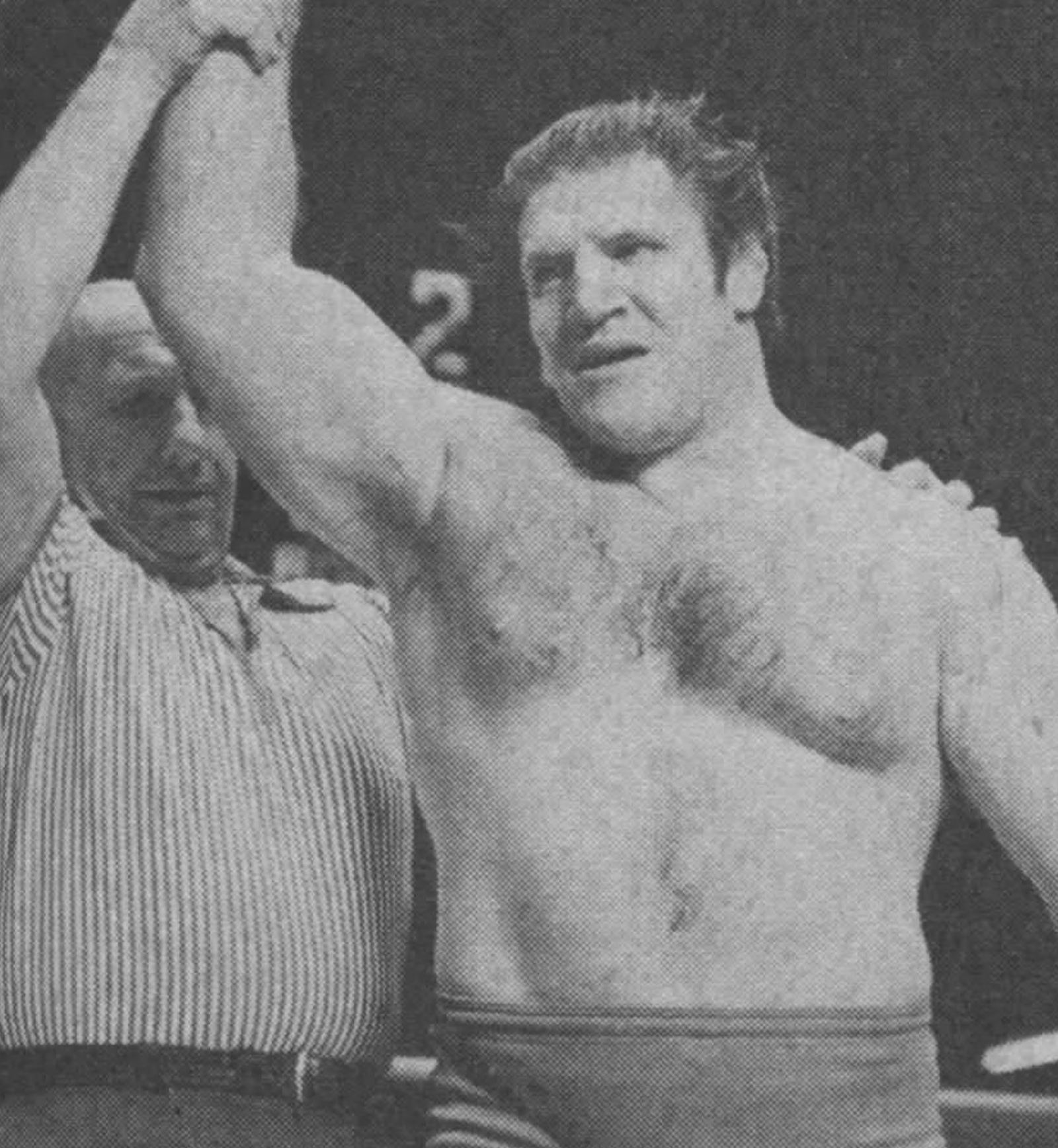 Bruno Sammartino raising his arm in victory in 1973
